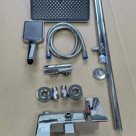 Sen cây tắm đứng vuông Inox 304 mã 916